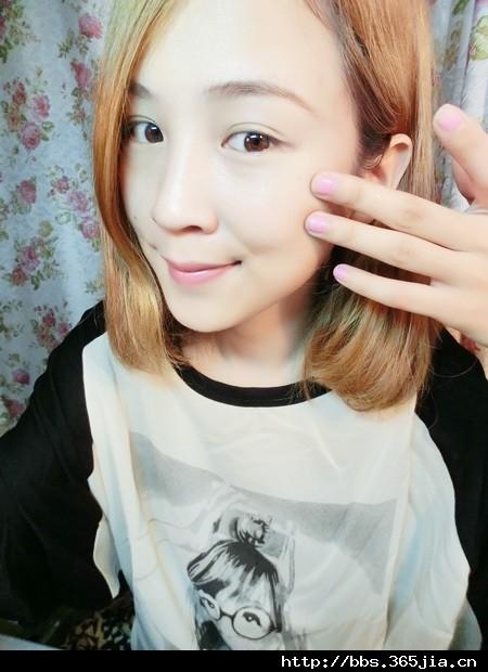 灰姑娘逃出家去舞会